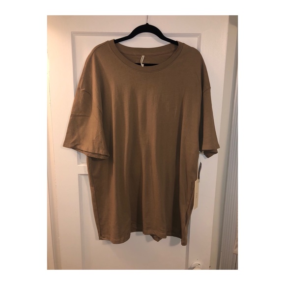 essentials t shirt brown